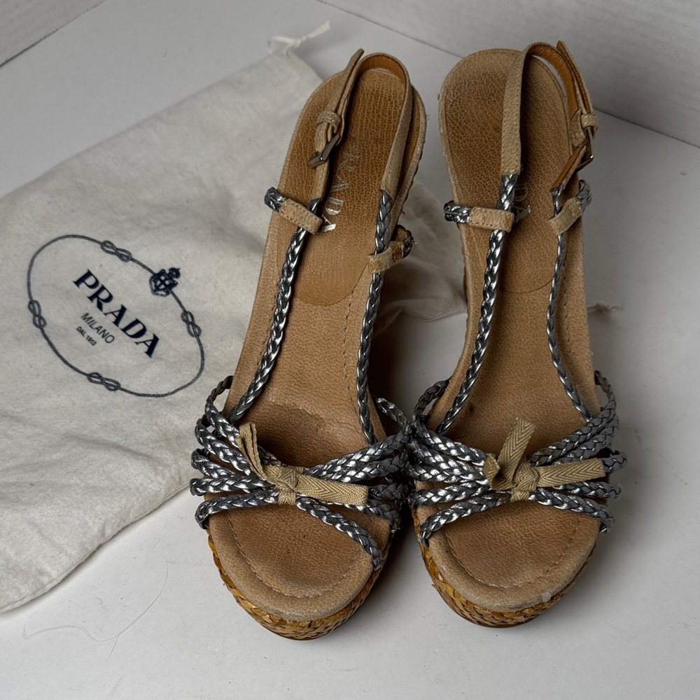 PRADA Woven Wicker Wedge Sandals Metallic Silver Braided Strap 4.5" Heel BOHO 38 - Picture 2 of 16